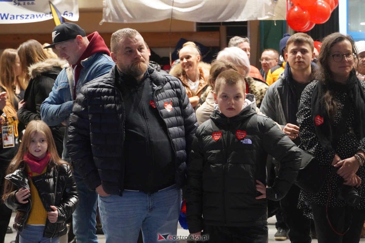 32. finał Wielkiej Orkiestry Świątecznej Pomocy w Ostrołęce [28.01.2024] - zdjęcie #24 - eOstroleka.pl