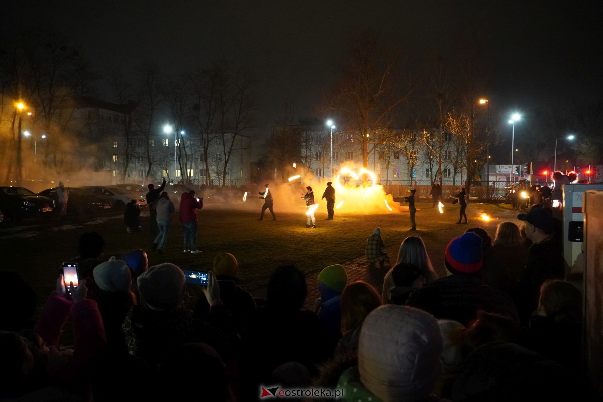 32. finał Wielkiej Orkiestry Świątecznej Pomocy w Ostrołęce [28.01.2024] - zdjęcie #11 - eOstroleka.pl