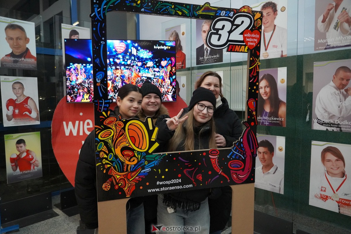 32. finał Wielkiej Orkiestry Świątecznej Pomocy w Ostrołęce [28.01.2024] - zdjęcie #2 - eOstroleka.pl