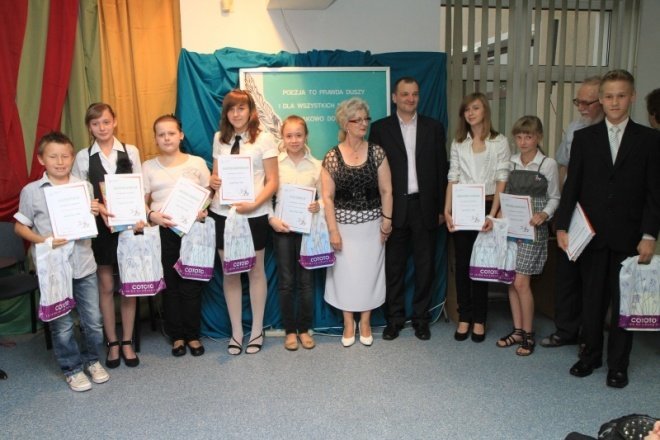 Wieczór w Arce  ze Zdzisławem Tadeuszem Łączkowskim  09.06.2011 - zdjęcie #16 - eOstroleka.pl