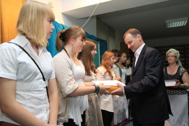 Wieczór w Arce  ze Zdzisławem Tadeuszem Łączkowskim  09.06.2011 - zdjęcie #14 - eOstroleka.pl