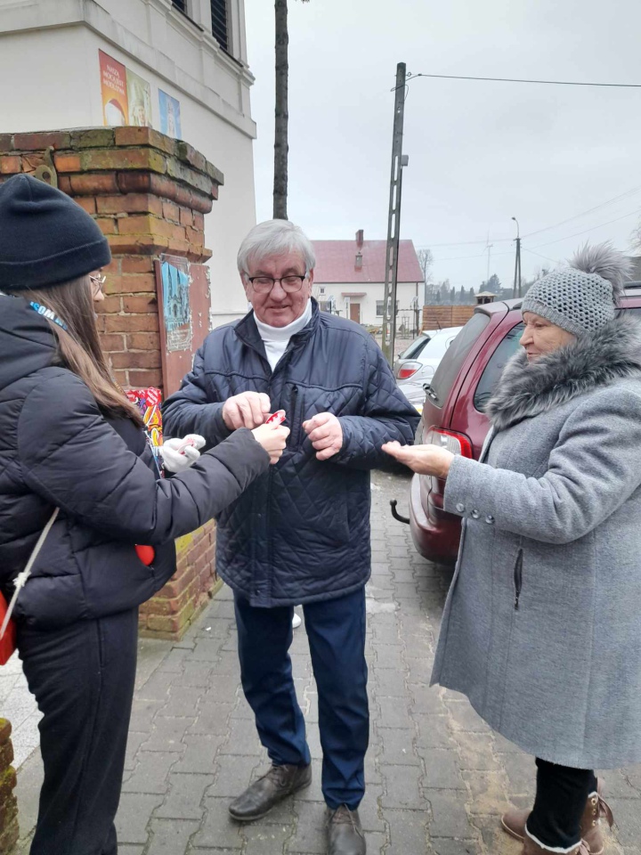 32. finał Wielkiej Orkiestry Świątecznej Pomocy w Goworowie [28.01.2024] - zdjęcie #8 - eOstroleka.pl