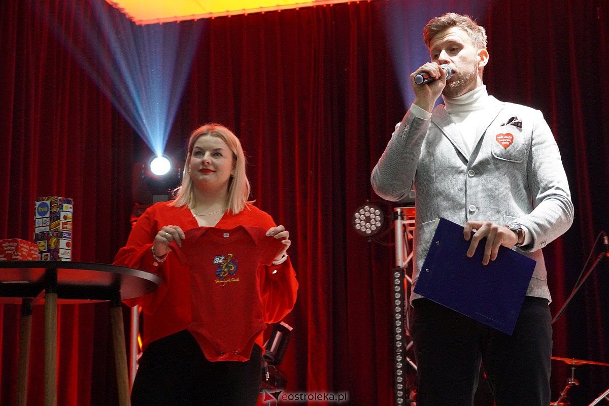 32. finał Wielkiej Orkiestry Świątecznej Pomocy w Goworowie [28.01.2024] - zdjęcie #63 - eOstroleka.pl