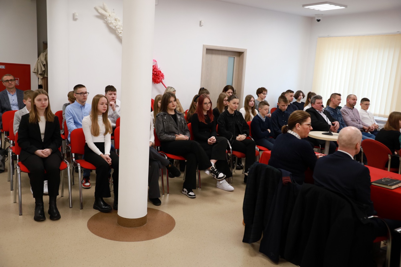 Uzdolnieni uczniowie z gminy Lelis nagrodzeni - zdjęcie #5 - eOstroleka.pl