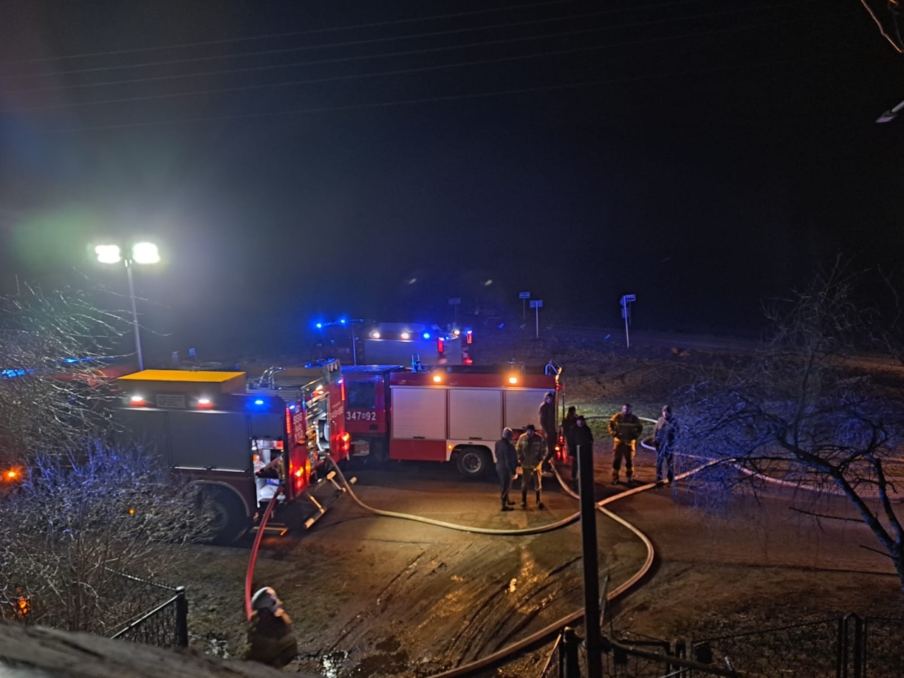 Pożar w Łątczynie [30.01.2024] - zdjęcie #4 - eOstroleka.pl