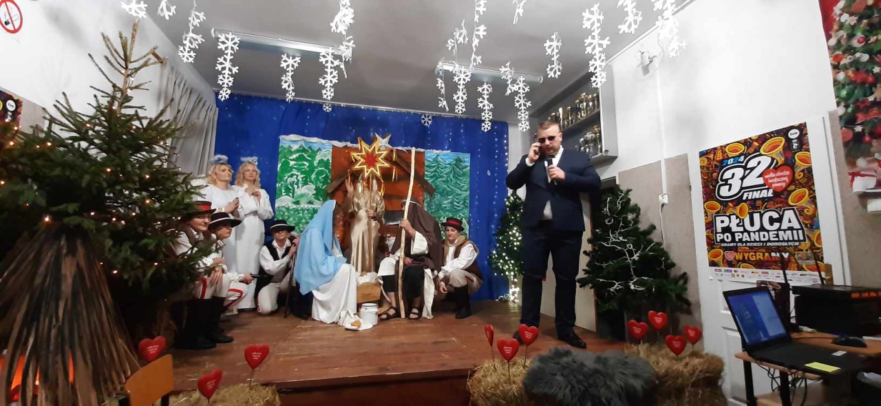 32. finał WOŚP w Szkole Podstawowej w Dąbrówce [30.01.2024] - zdjęcie #2 - eOstroleka.pl
