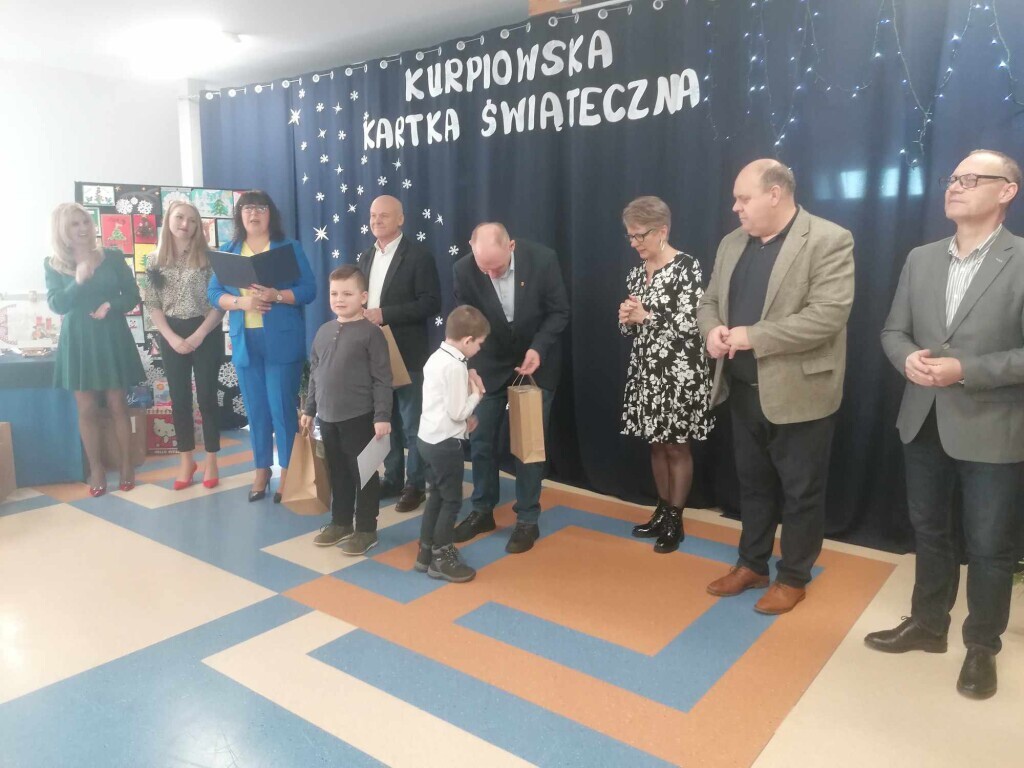 Poradnia Psychologiczno-Pedagogiczna w Myszyńcu podsumowała konkurs na kurpiowską kartkę świąteczną - zdjęcie #4 - eOstroleka.pl