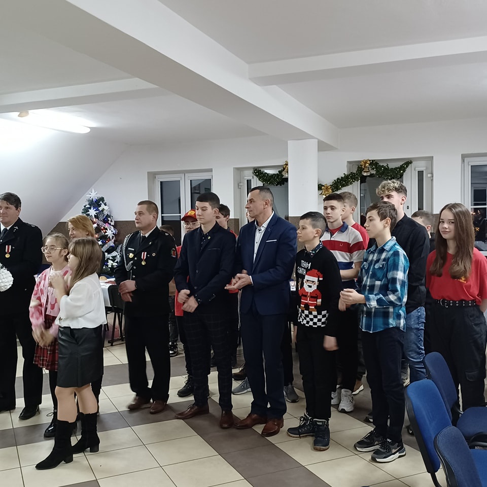 Młodzieżowa Drużyna Pożarnicza przy OSP Kadzidło - zdjęcie #12 - eOstroleka.pl
