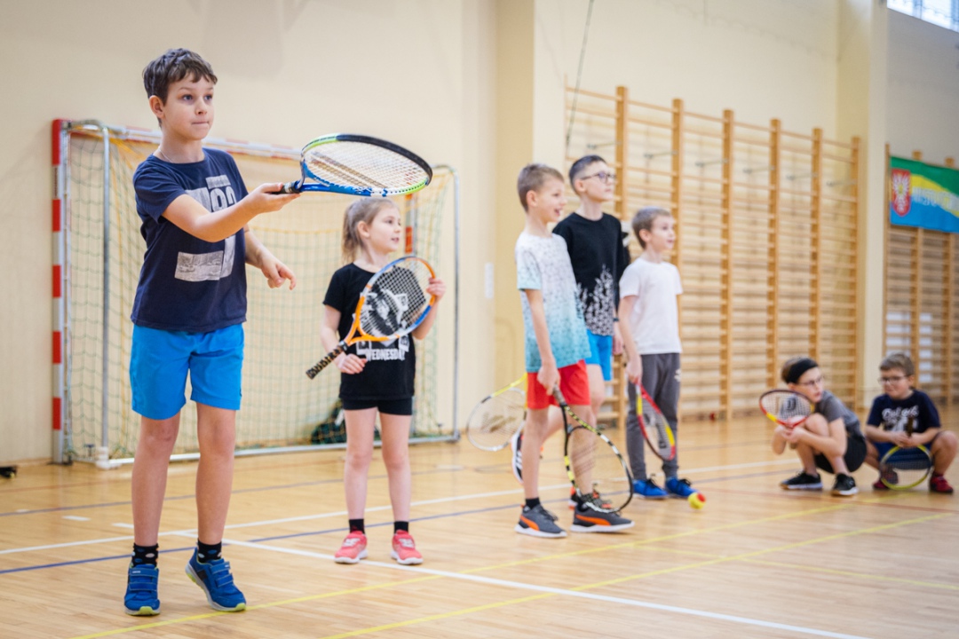 Ferie na sportowo - tenis - zdjęcie #20 - eOstroleka.pl