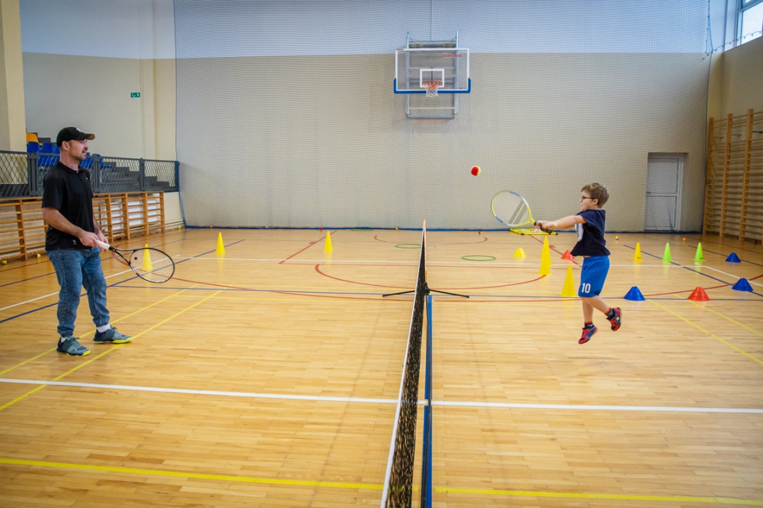 Ferie na sportowo - tenis - zdjęcie #13 - eOstroleka.pl
