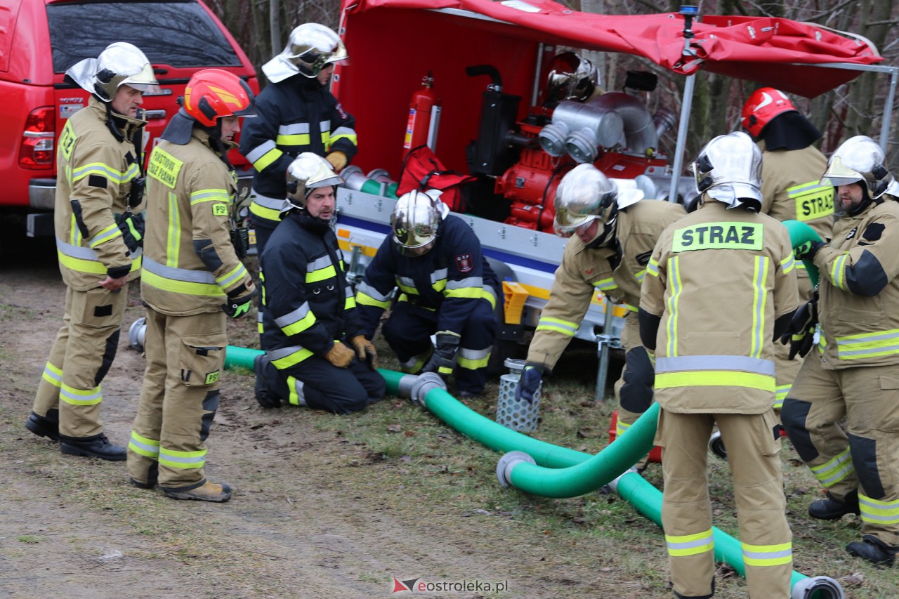 Ćwiczenia przeciwpowodziowe w Ostrołęce [3.02.2024] - zdjęcie #38 - eOstroleka.pl