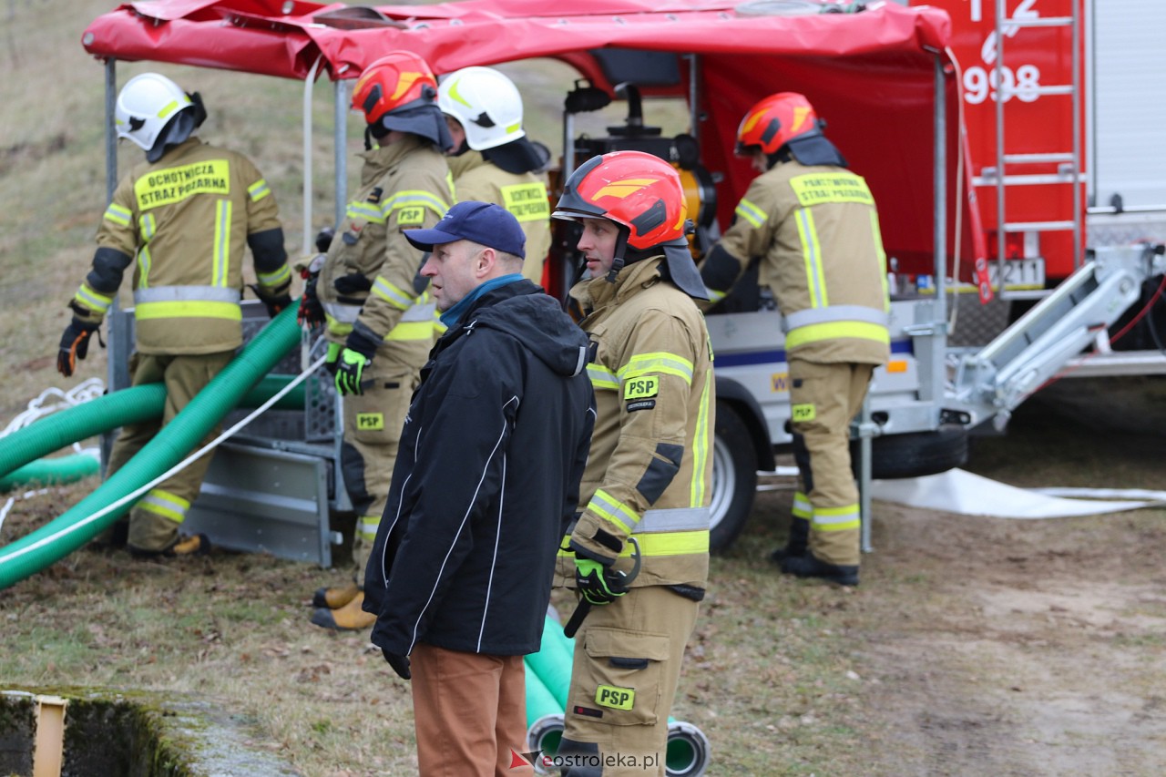 Ćwiczenia przeciwpowodziowe w Ostrołęce [3.02.2024] - zdjęcie #22 - eOstroleka.pl