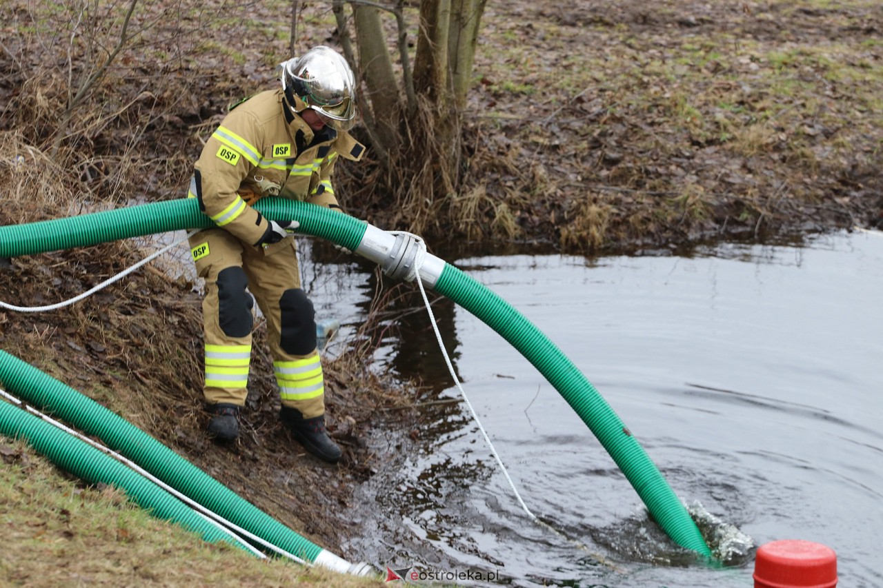 Ćwiczenia przeciwpowodziowe w Ostrołęce [3.02.2024] - zdjęcie #14 - eOstroleka.pl