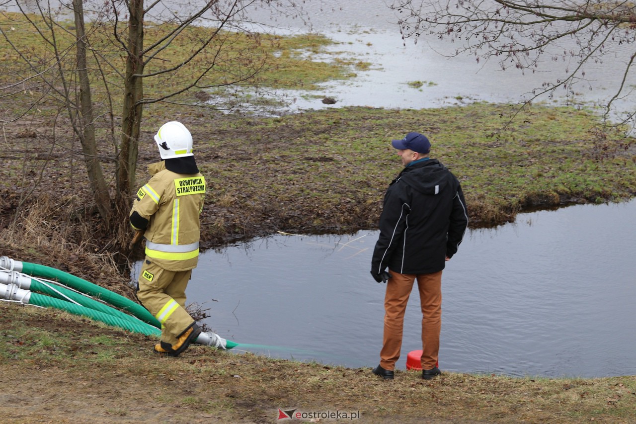 Ćwiczenia przeciwpowodziowe w Ostrołęce [3.02.2024] - zdjęcie #9 - eOstroleka.pl
