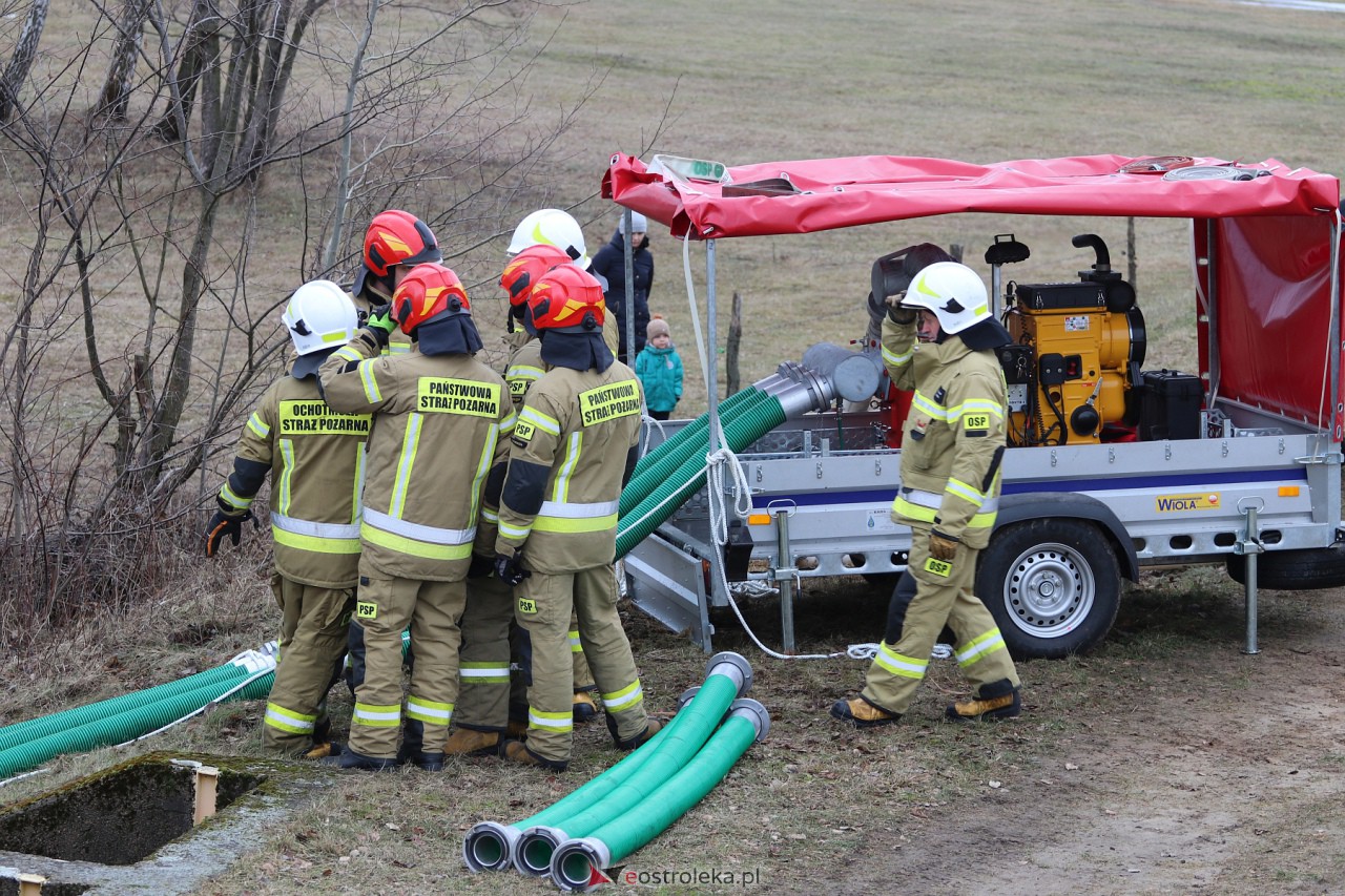 Ćwiczenia przeciwpowodziowe w Ostrołęce [3.02.2024] - zdjęcie #2 - eOstroleka.pl