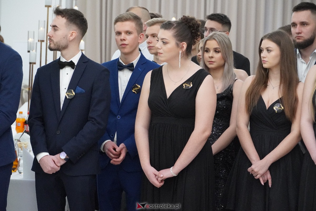 Studniówka ZSZ 4 w Ostrołęce [03.02.2024] - zdjęcie #118 - eOstroleka.pl
