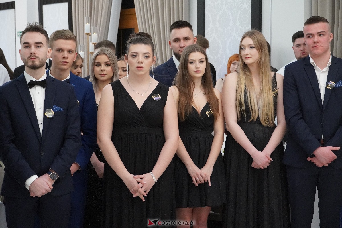 Studniówka ZSZ 4 w Ostrołęce [03.02.2024] - zdjęcie #122 - eOstroleka.pl