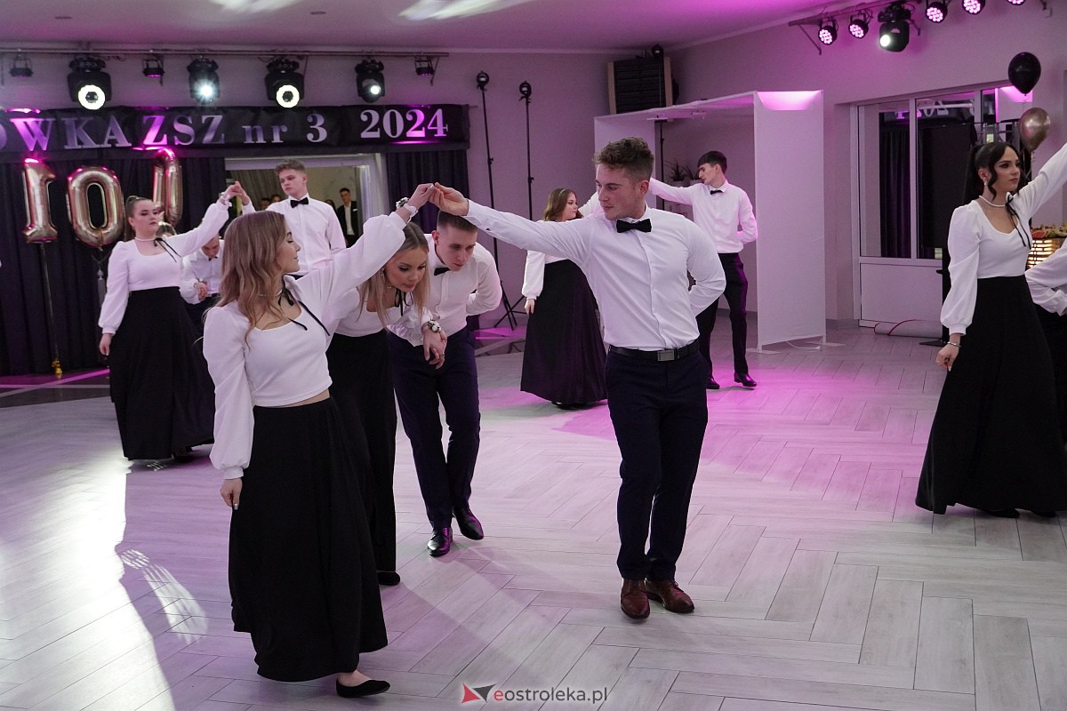 ZSZ 3 w Ostrołęce odlicza do matury! Studniówka 2024 [3.02.2024] - zdjęcie #170 - eOstroleka.pl