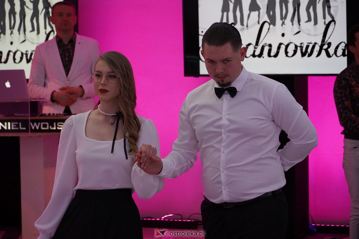ZSZ 3 w Ostrołęce odlicza do matury! Studniówka 2024 [3.02.2024] - zdjęcie #136 - eOstroleka.pl