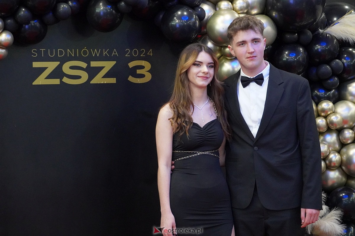 ZSZ 3 w Ostrołęce odlicza do matury! Studniówka 2024 [3.02.2024] - zdjęcie #113 - eOstroleka.pl