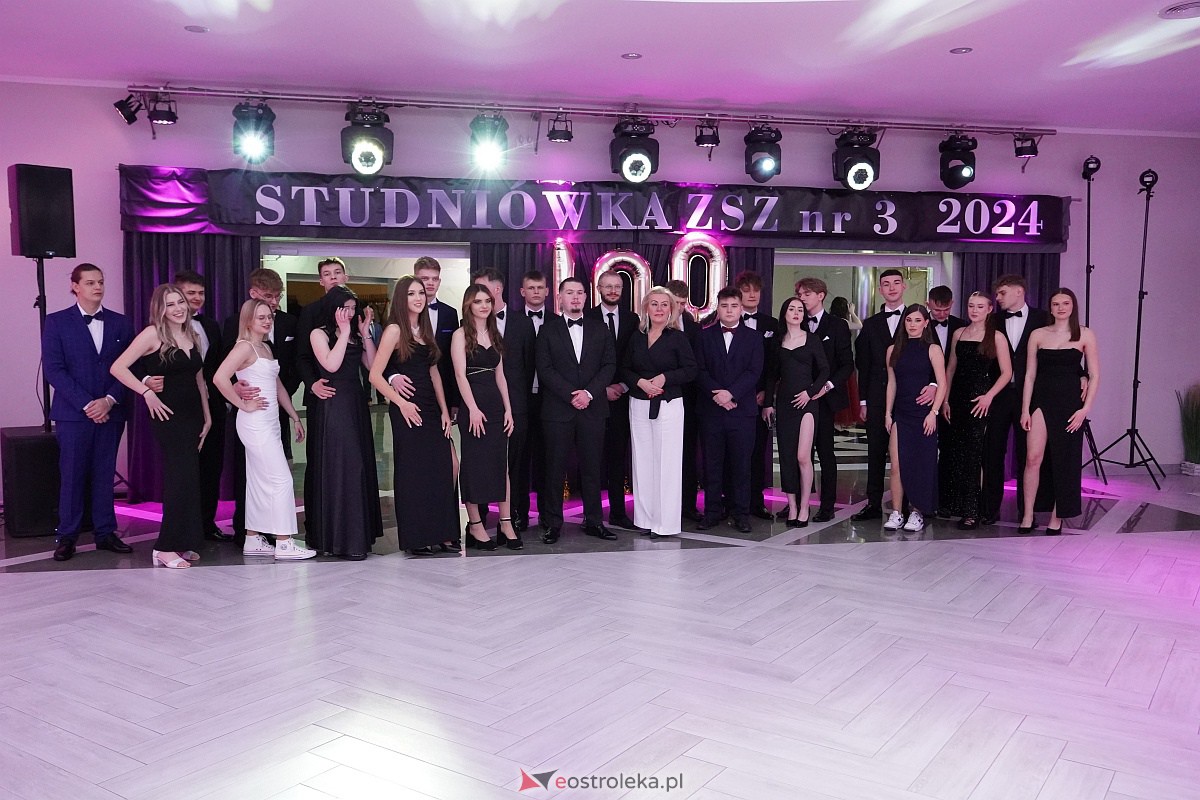 ZSZ 3 w Ostrołęce odlicza do matury! Studniówka 2024 [3.02.2024] - zdjęcie #93 - eOstroleka.pl