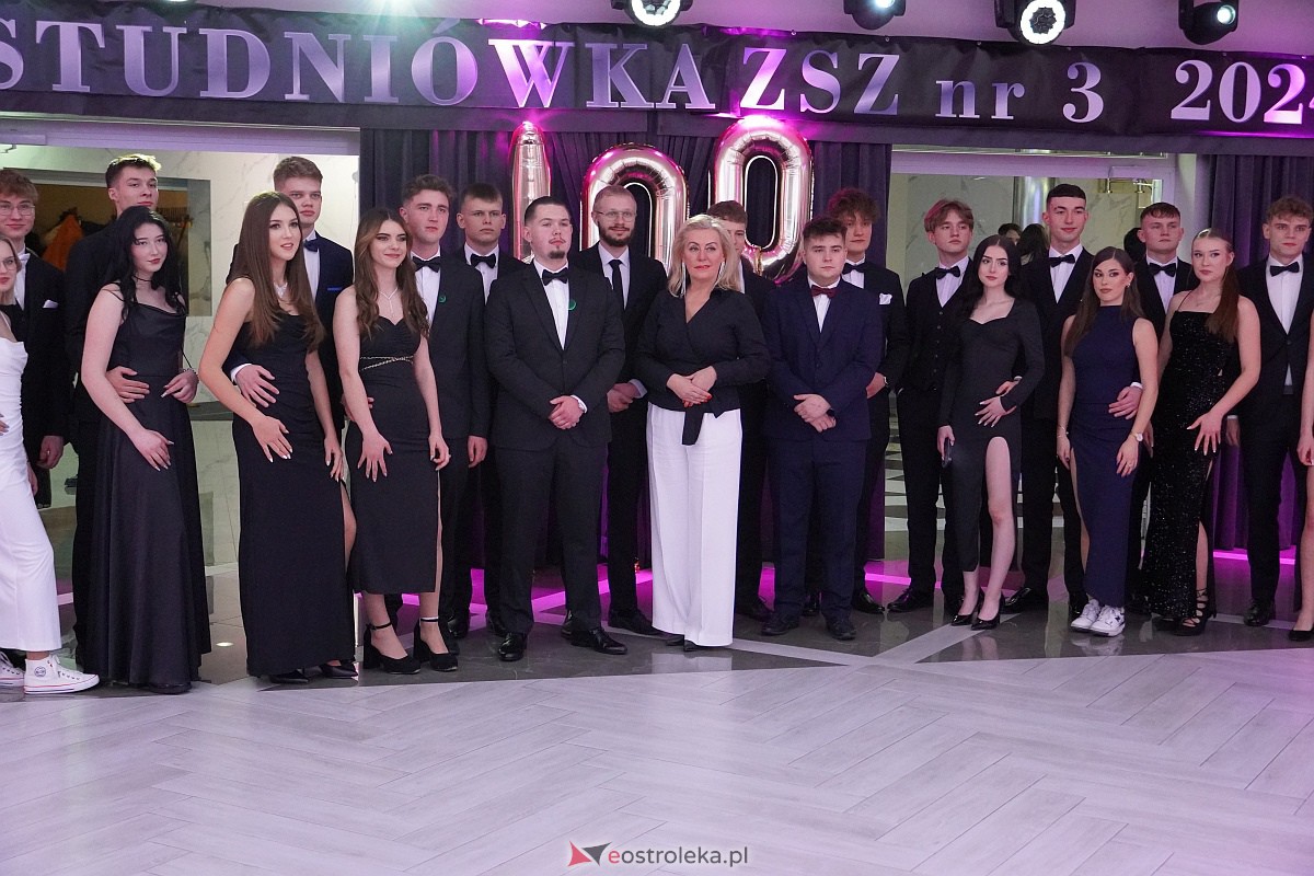 ZSZ 3 w Ostrołęce odlicza do matury! Studniówka 2024 [3.02.2024] - zdjęcie #89 - eOstroleka.pl