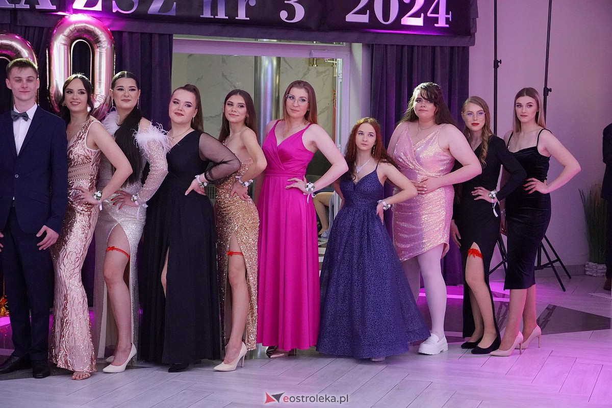 ZSZ 3 w Ostrołęce odlicza do matury! Studniówka 2024 [3.02.2024] - zdjęcie #43 - eOstroleka.pl
