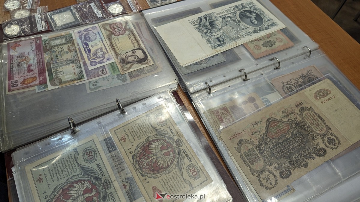 Giełda kolekcjonerska w Ostrołęce - skarbnica dla pasjonatów [04.02.2024] - zdjęcie #38 - eOstroleka.pl