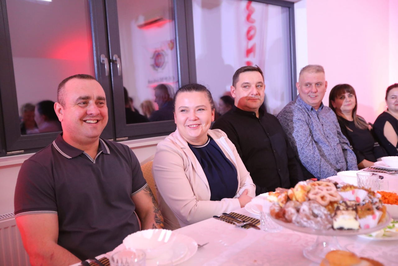 Potańcówka wiejska w Rzekuniu - zdjęcie #28 - eOstroleka.pl