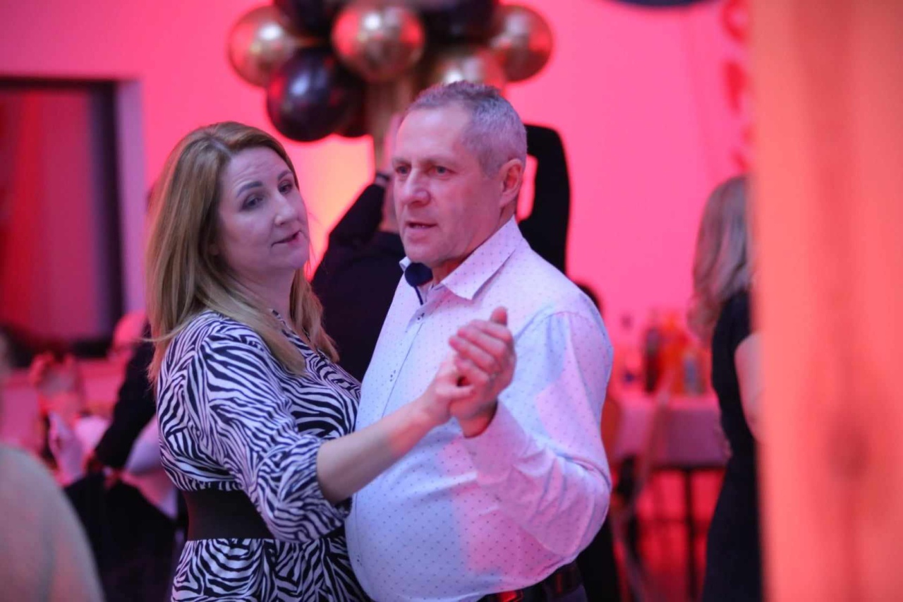 Potańcówka wiejska w Rzekuniu - zdjęcie #24 - eOstroleka.pl