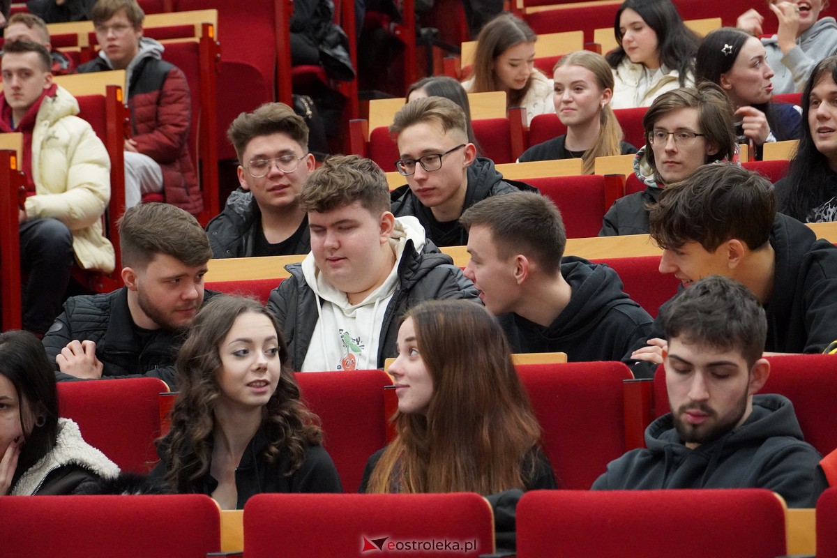 Narkotyki a prawo: Spotkanie z ekspertem w WSAP [7.02.2024] - zdjęcie #36 - eOstroleka.pl