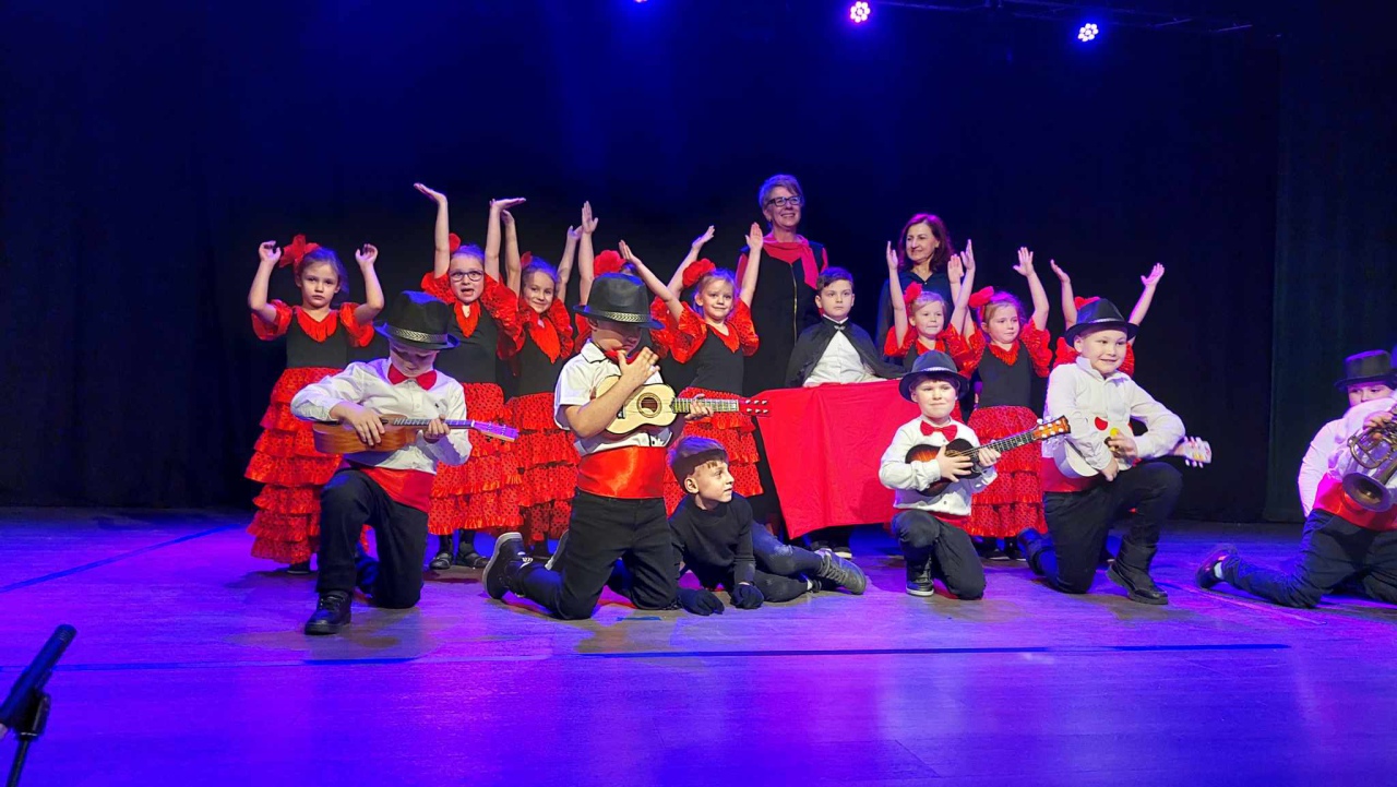 Dzień Babci i Dziadka w Myszyńcu [fot. Gmina Myszyniec] - zdjęcie #6 - eOstroleka.pl