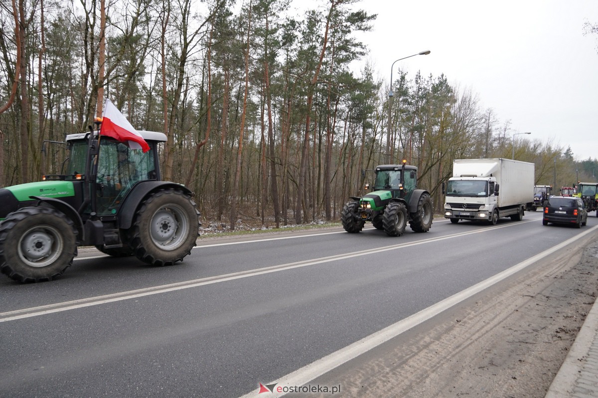 Protest rolników także w Ostrołęce! Ciągniki na ulicach [9.02.2024] - zdjęcie #79 - eOstroleka.pl