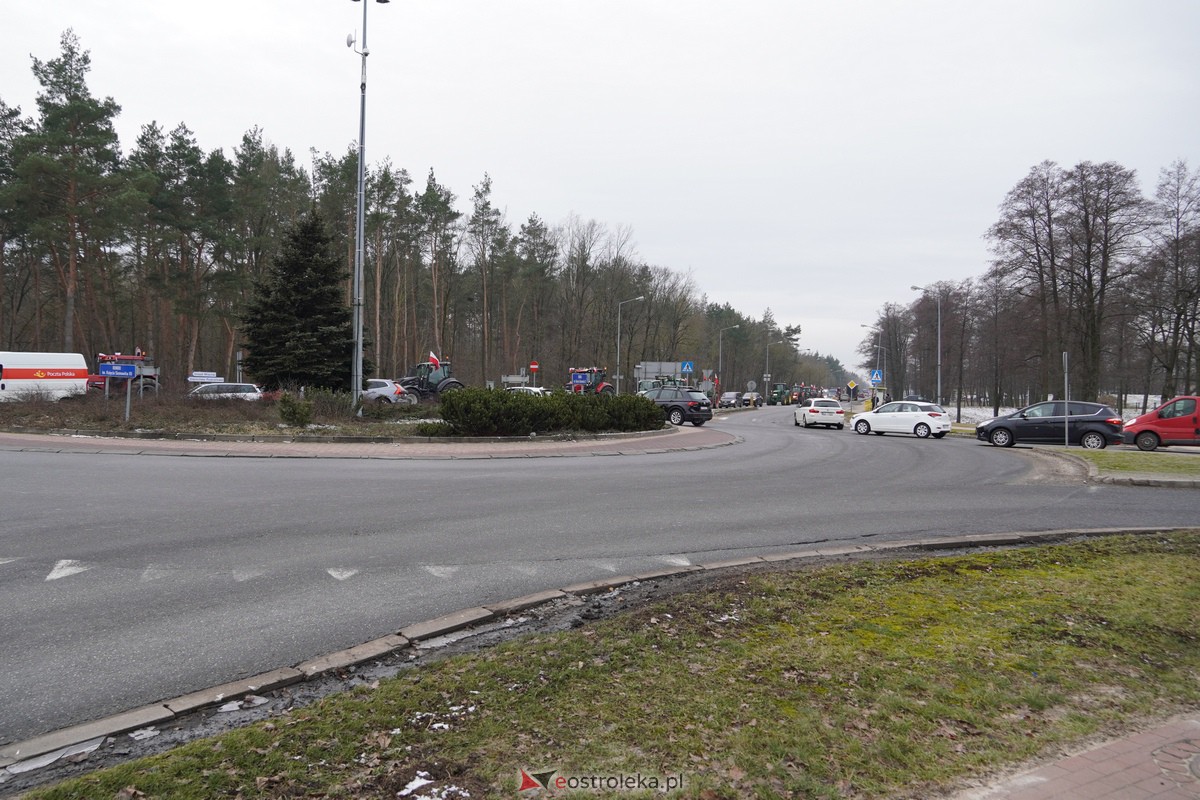 Protest rolników także w Ostrołęce! Ciągniki na ulicach [9.02.2024] - zdjęcie #67 - eOstroleka.pl