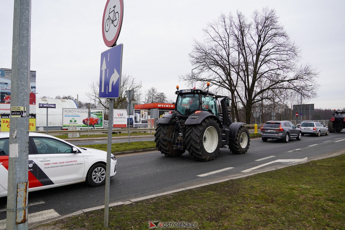 Protest rolników także w Ostrołęce! Ciągniki na ulicach [9.02.2024] - zdjęcie #62 - eOstroleka.pl