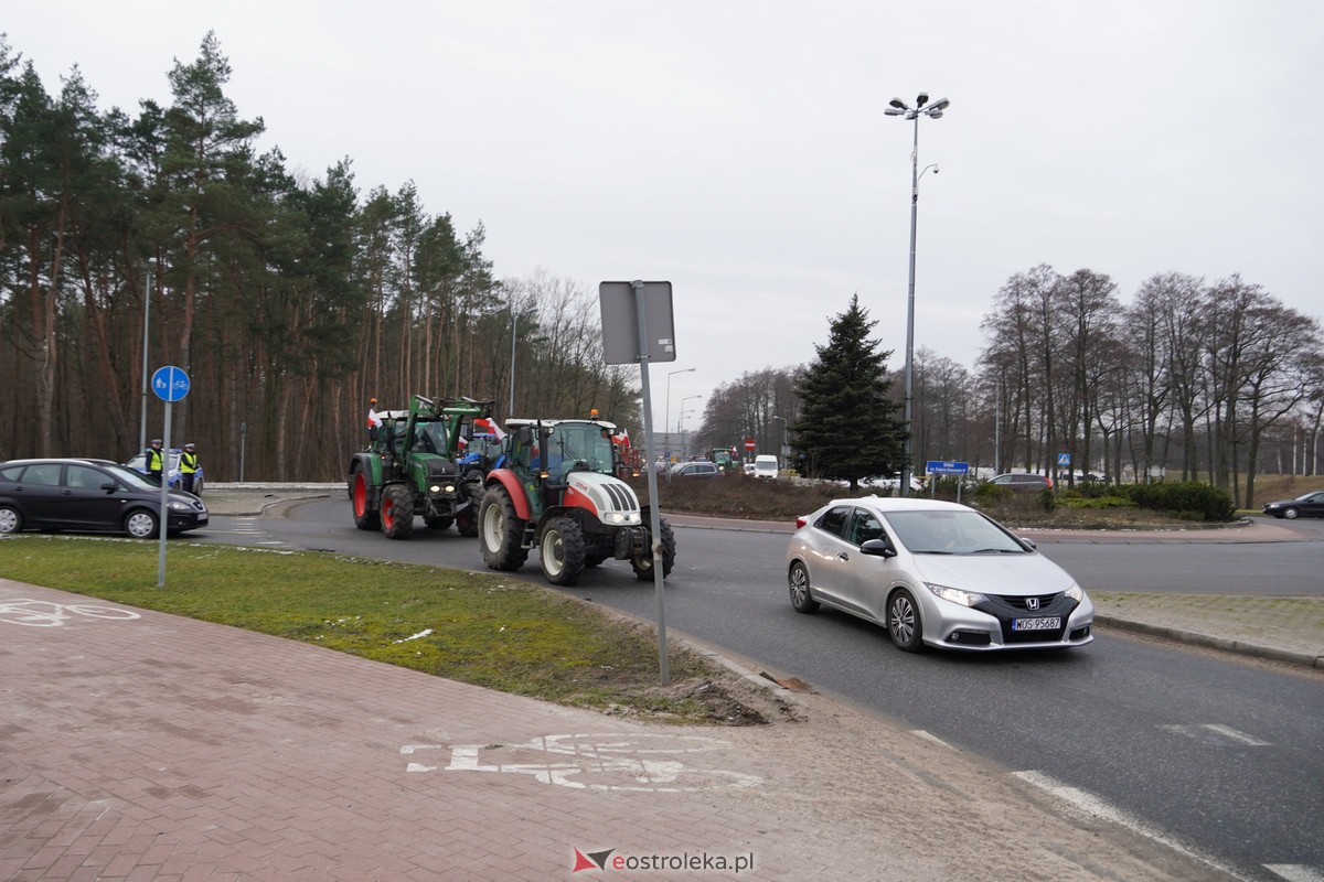 Protest rolników także w Ostrołęce! Ciągniki na ulicach [9.02.2024] - zdjęcie #61 - eOstroleka.pl