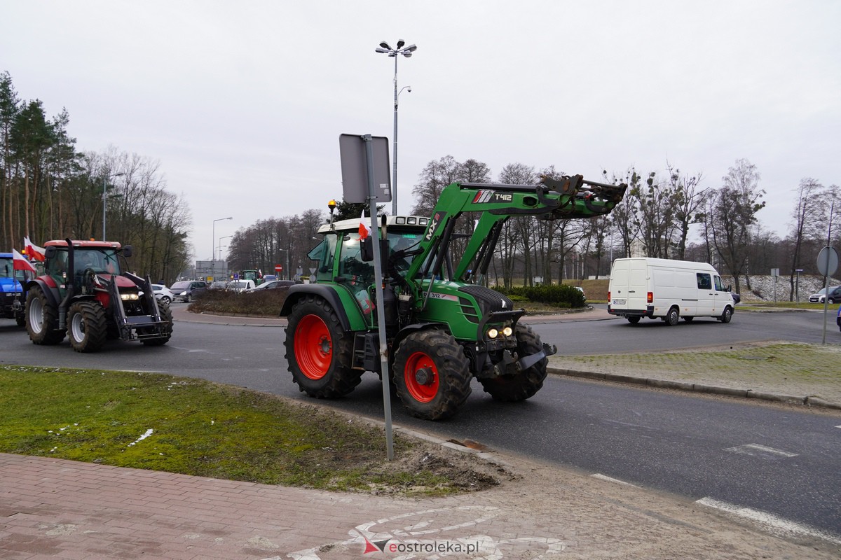 Protest rolników także w Ostrołęce! Ciągniki na ulicach [9.02.2024] - zdjęcie #56 - eOstroleka.pl