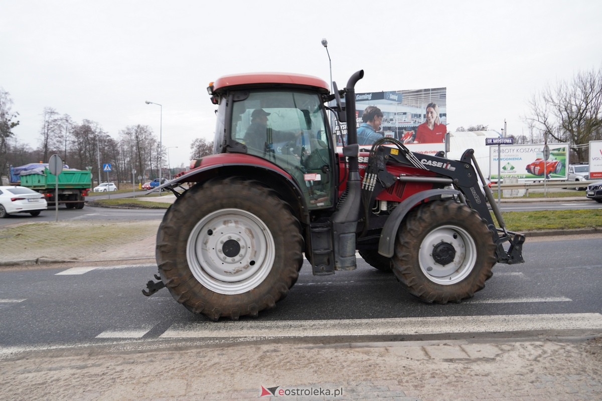 Protest rolników także w Ostrołęce! Ciągniki na ulicach [9.02.2024] - zdjęcie #53 - eOstroleka.pl