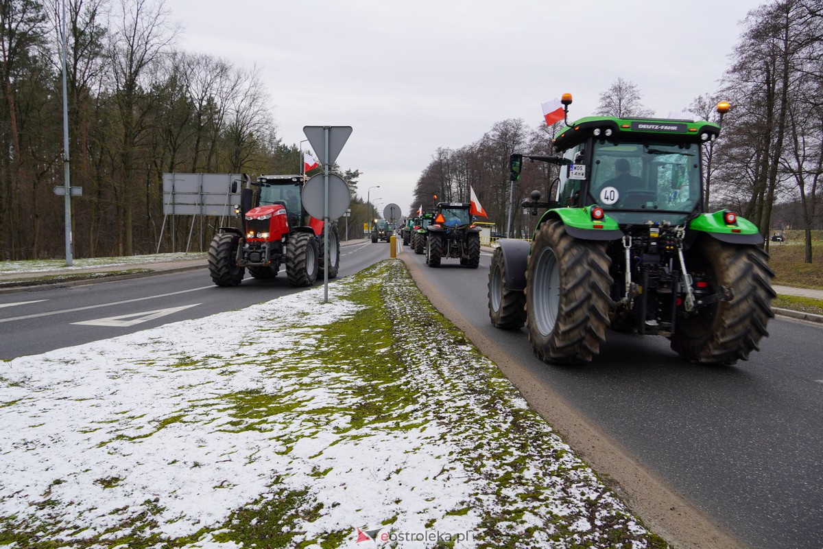 Protest rolników także w Ostrołęce! Ciągniki na ulicach [9.02.2024] - zdjęcie #30 - eOstroleka.pl
