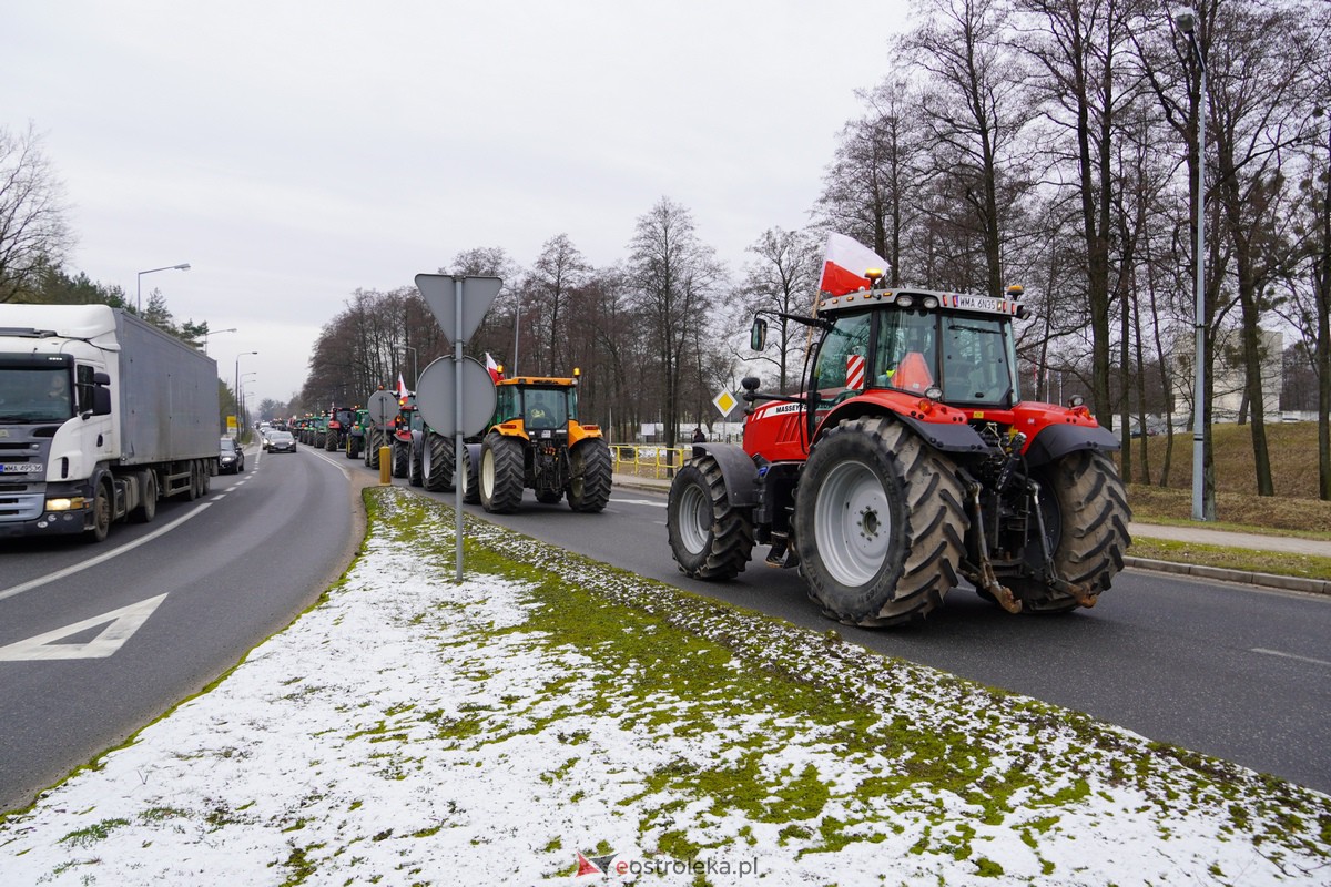 Protest rolników także w Ostrołęce! Ciągniki na ulicach [9.02.2024] - zdjęcie #29 - eOstroleka.pl