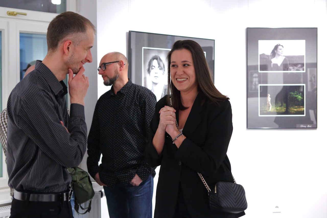 Wernisaż wystawy Jura 2023 w Galerii Ostrołęka [09.02.2024] - zdjęcie #4 - eOstroleka.pl