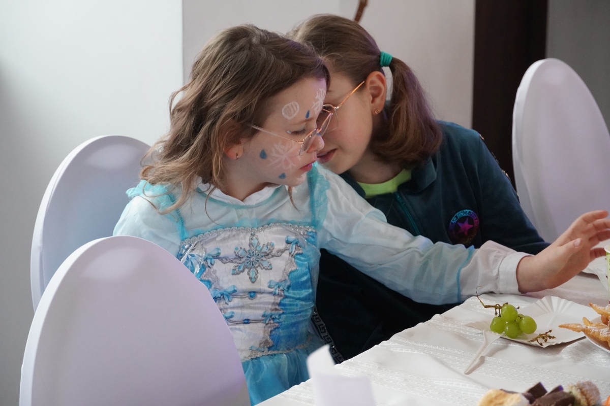Bal karnawałowy w Jarnutach [10.02.2024] - zdjęcie #54 - eOstroleka.pl