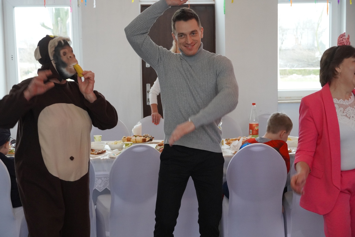 Bal karnawałowy w Jarnutach [10.02.2024] - zdjęcie #46 - eOstroleka.pl