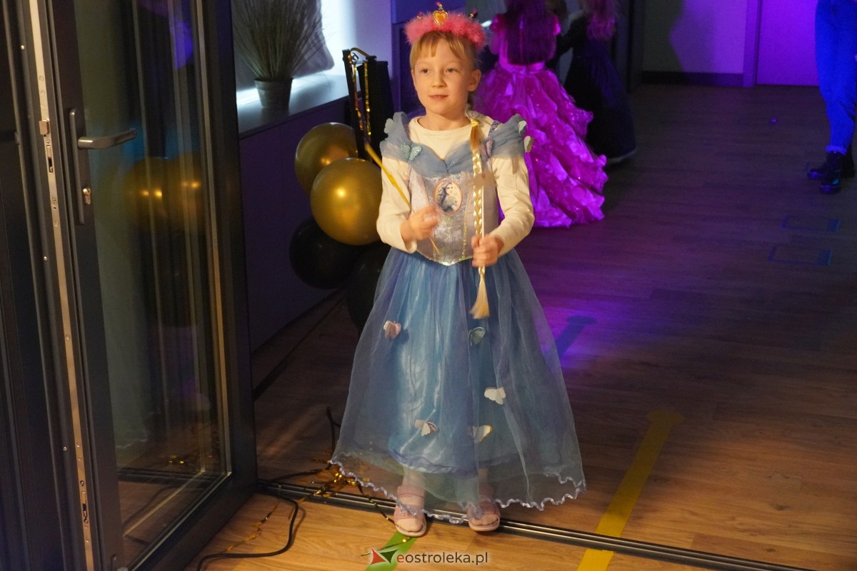 Bal karnawałowy w Multicentrum [10.02.2024] - zdjęcie #35 - eOstroleka.pl