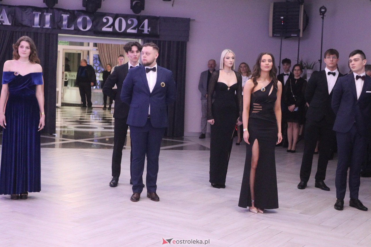 Studniówka II LO w Ostrołęce 2024 [10.02.2024] - zdjęcie #165 - eOstroleka.pl