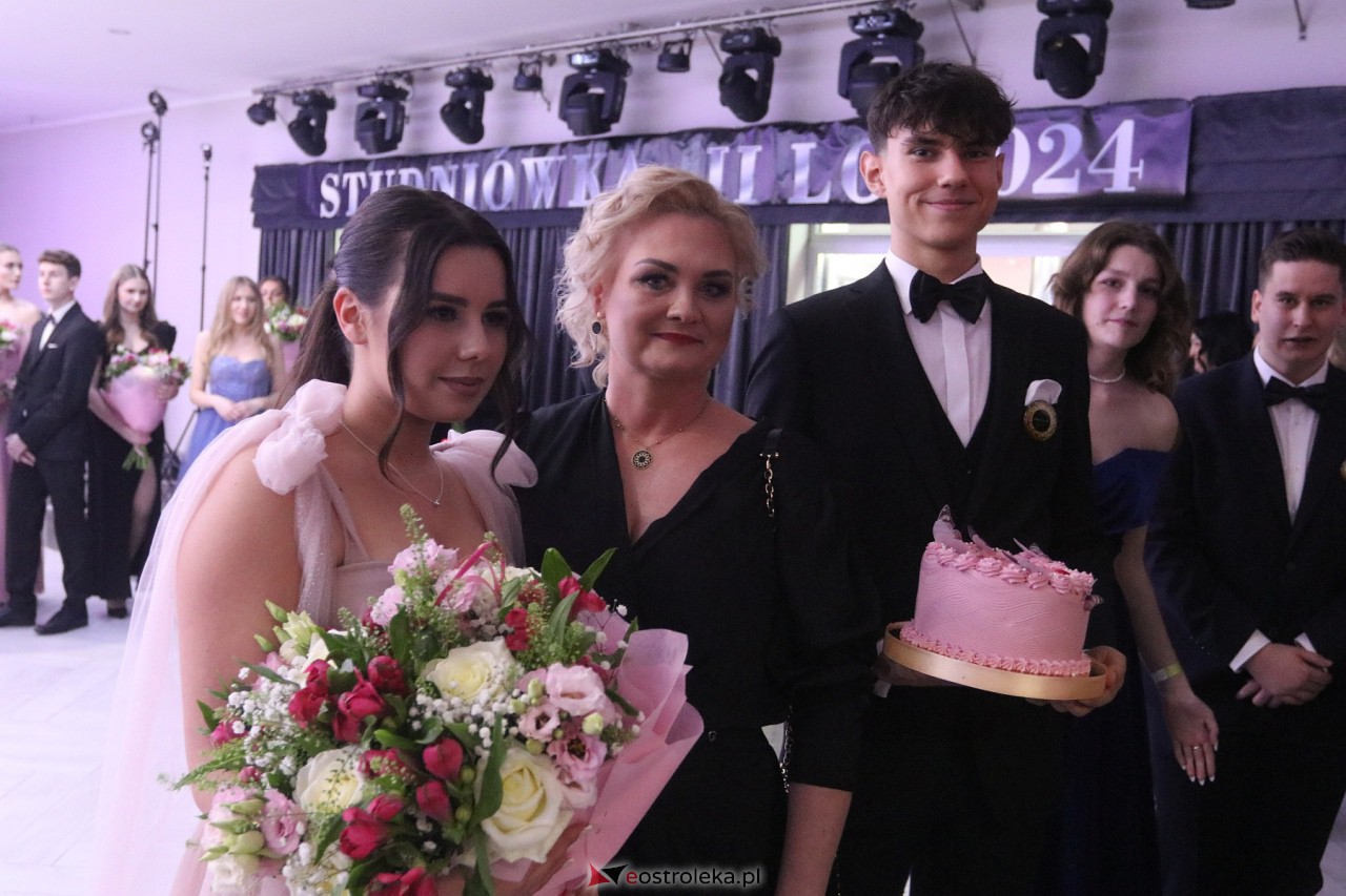 Studniówka II LO w Ostrołęce 2024 [10.02.2024] - zdjęcie #154 - eOstroleka.pl