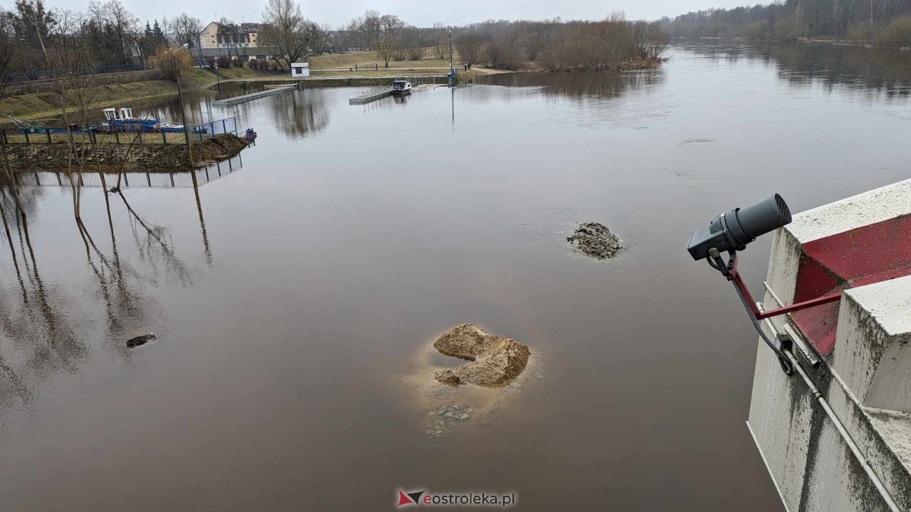 Poziom wody w Narwi - stan z 11 lutego 2024 [11.02.2024] - zdjęcie #29 - eOstroleka.pl