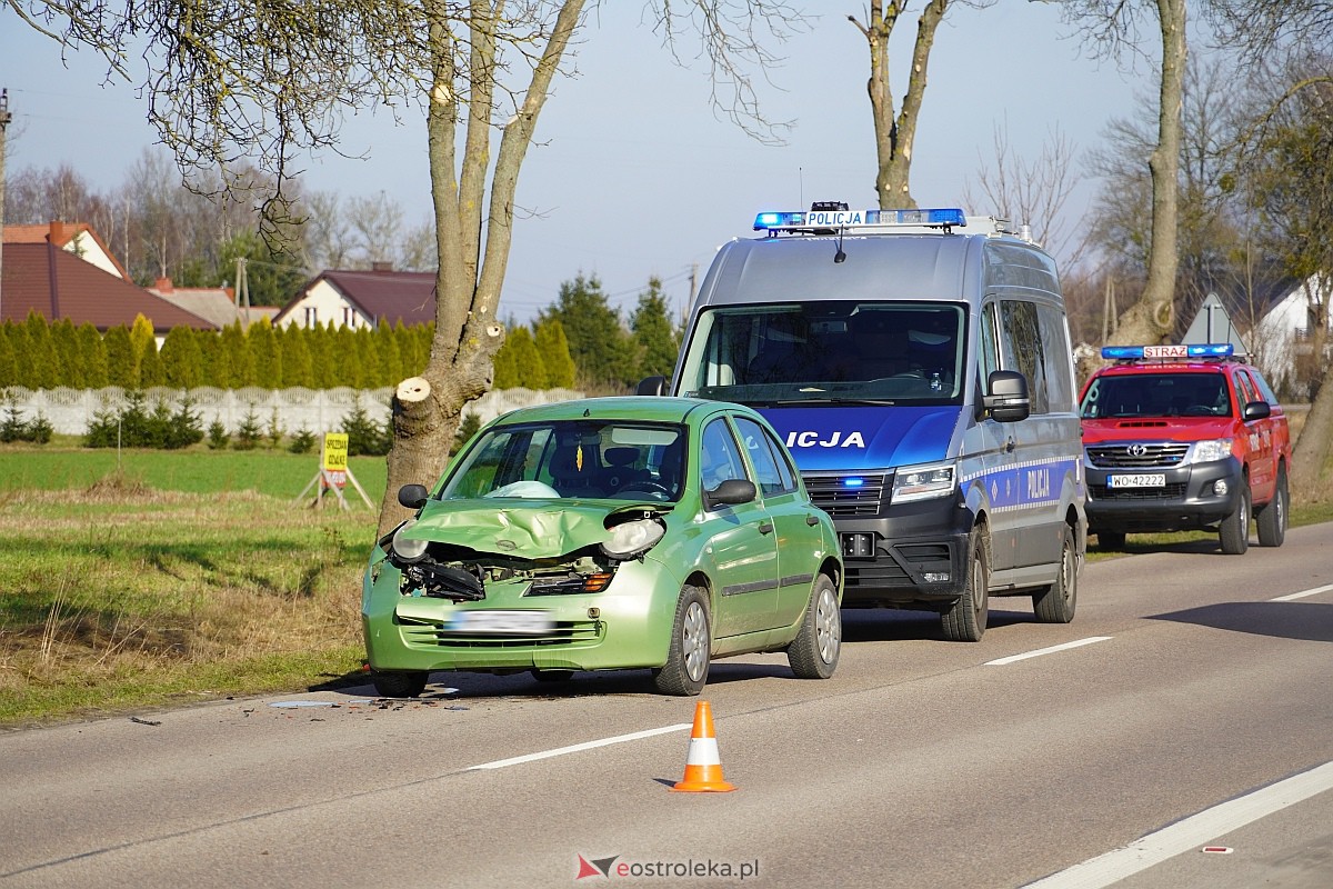 Wypadek w Czarnowcu [14.02.2024] - zdjęcie #3 - eOstroleka.pl