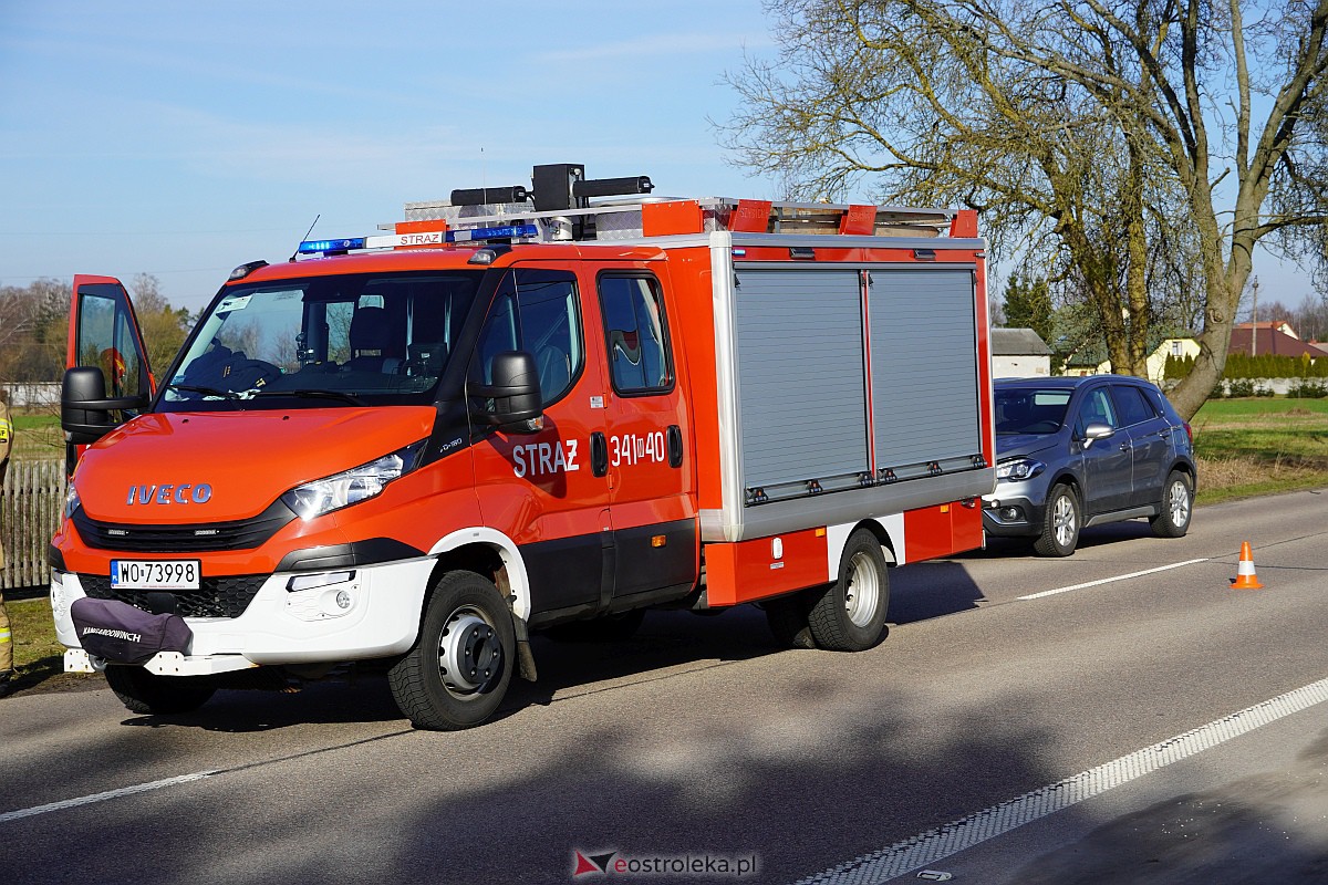 Wypadek w Czarnowcu [14.02.2024] - zdjęcie #20 - eOstroleka.pl