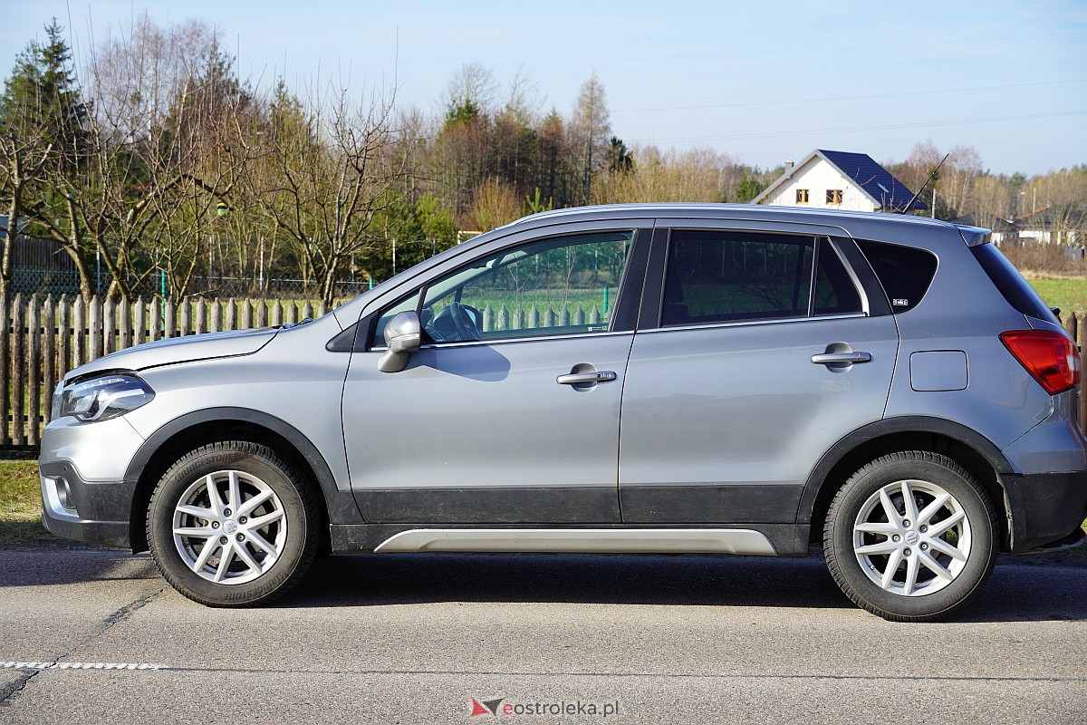 Wypadek w Czarnowcu [14.02.2024] - zdjęcie #16 - eOstroleka.pl